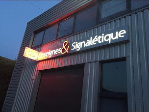 Photo n°10 de STEL ENSEIGNES à Courcouronnes (Magasin d'enseignes)