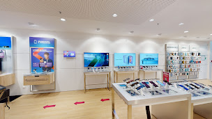 Photo n°15 de Boutique SFR Longeville Les Saint Avold à Longeville-lès-Saint-Avold (Opérateur téléphonique)