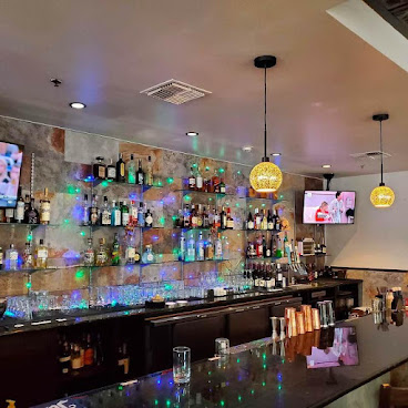 Star Sushi & Bar by null