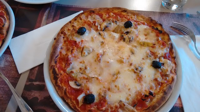 Pizzeria Nando
