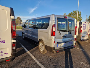 Photo n°12 de Carrefour Location à Deauville (Agence de location de fourgonnettes)