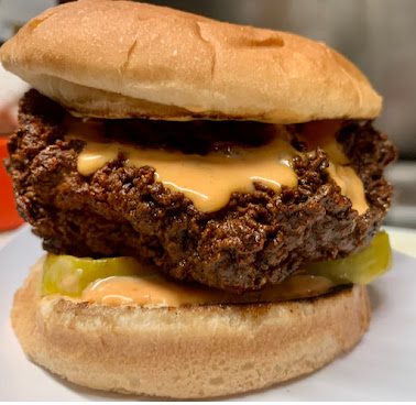 BOTTLE BAR EAST by null