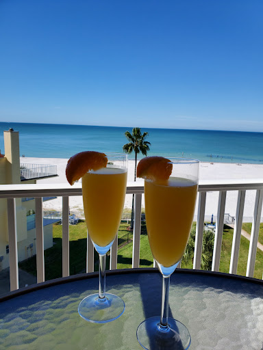 Lighthouse Pointe Condos - Visual
