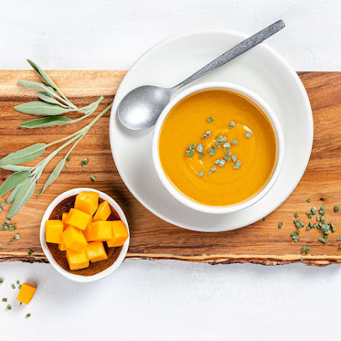 True Food Kitchen by null