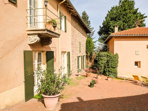 Photo de Contact Hôtels Le Savigny & Spa à Blacé (69460)