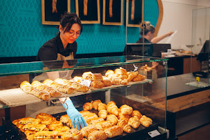 Photo n°28 de Boulangerie Le Fournil Saint André Belle-Isle à Châteauroux (Restauration rapide)