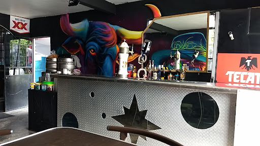 EL ATRACO BAR