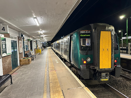 Apsley Train Station - Thumbnail