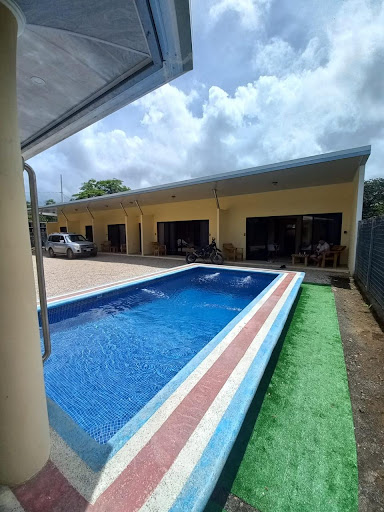 La Laguna Apartamentos & Cabinas