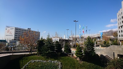Photos of Islamic Azad University Science and Research Branch