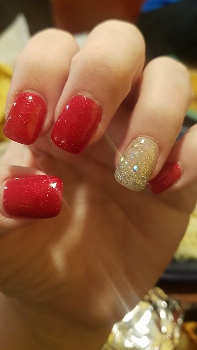 Lucy Nails