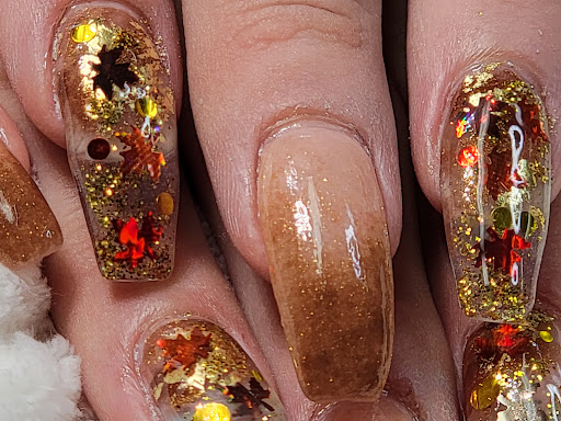 Nails By Lilly - Visual