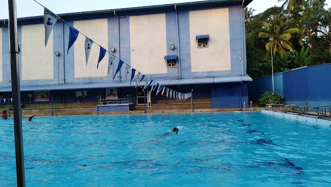 Vihara Maha Devi School විහාරමහාදේවී බාලිකා විද්‍යාලය - කිරිබත්ගාෙඩ, Author: Leon Fernando