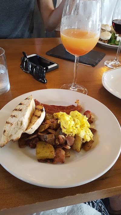Photos of Whitebarrel Winery
