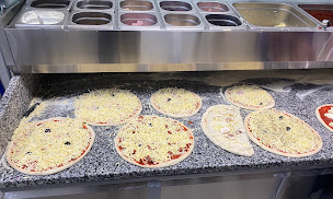 Photo n°4 de RICOU PIZZ à Fraisses (Pizzeria)