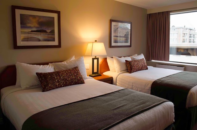 Embassy Inn Hotel