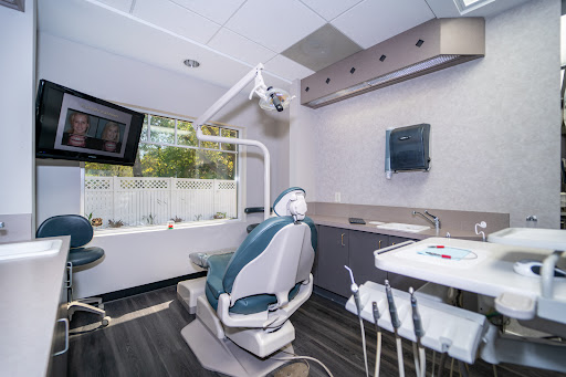 Kenneth Martin Schweizer, DDS Cosmetic & Emergency Dentistry