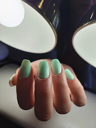 Photo n°7 de ColorDazzle - Nails Salon à Castelnau-le-Lez (Salon de manucure)