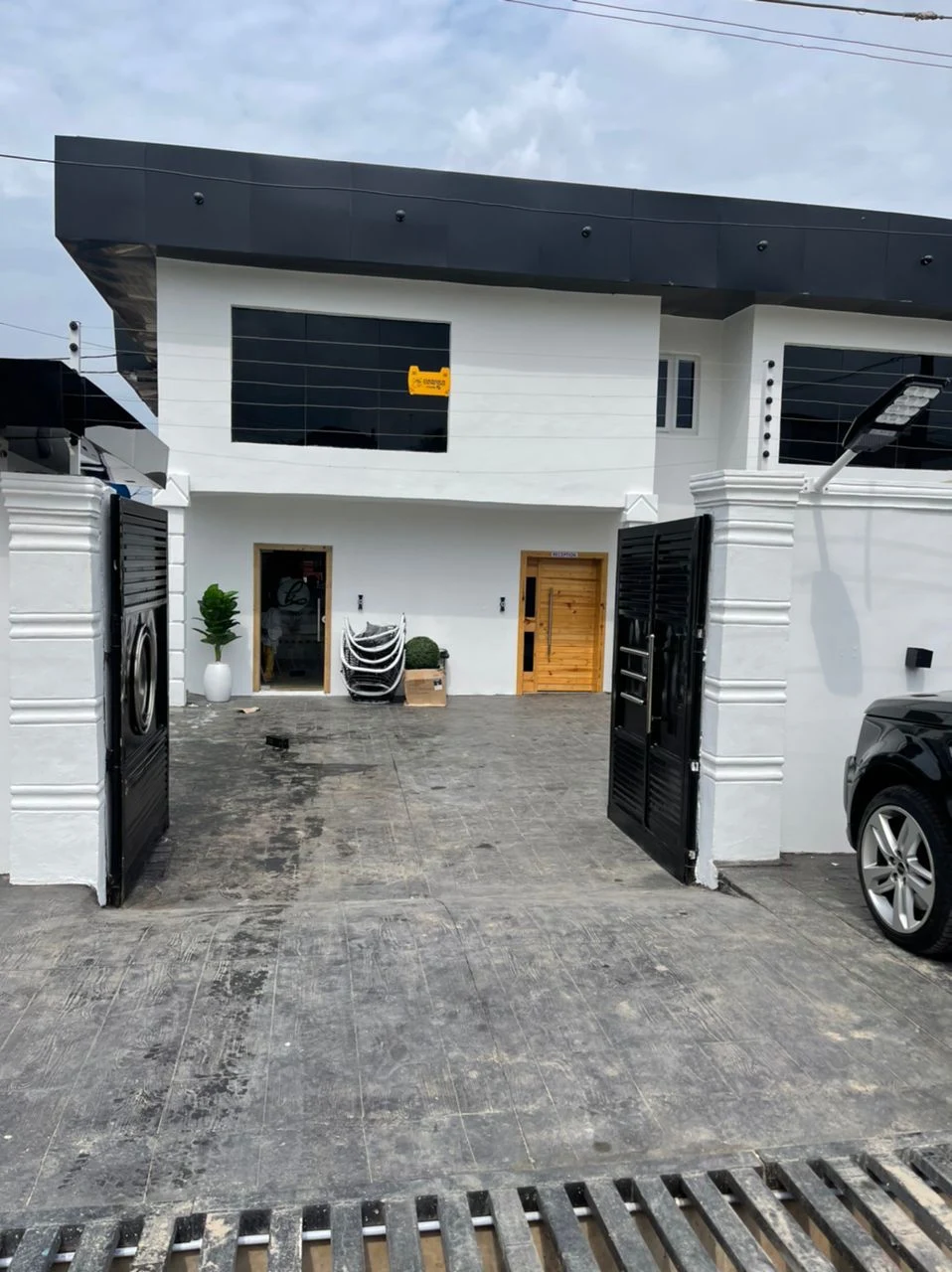 luxol homes and suites