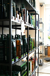 Photo n°5 de Les Ciseaux d' Aure à Chauny (Salon de coiffure)