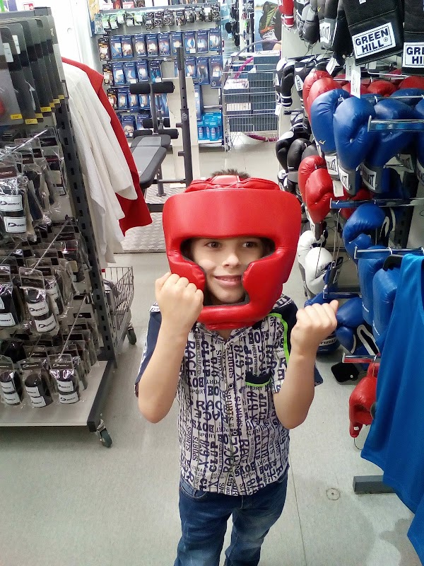 Спортмастер таганрог. Спортмастер Таганрог мармелад. Спортмастер Таганрог сотрудники. Работники Спортмастер Таганрог.