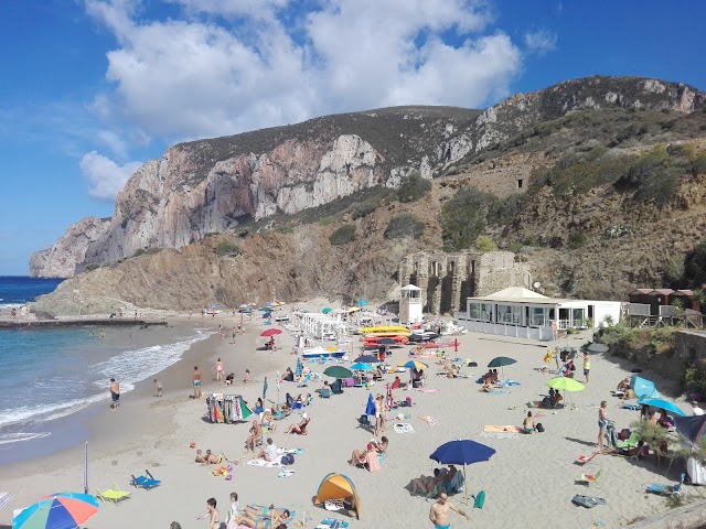 Warung Beach Club & Restaurant - Masua