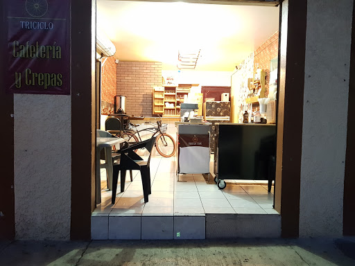 El Triciclo Café