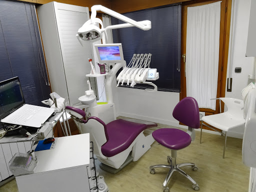 Clínica Dentplus