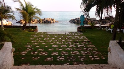 Photos of Chrisanns Beach Resort
