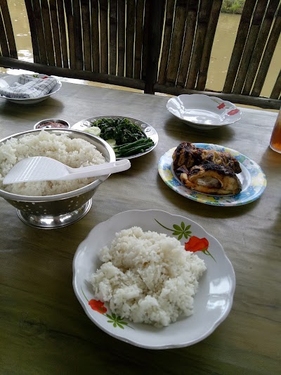 Photos of Rumah Makan dan Wisata "Rombok Katio"