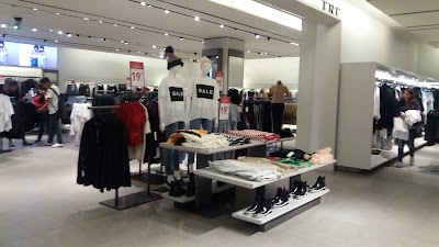 Photos of Zara