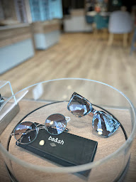 Photo n°3 de Opticien Krys Marseille - les 3 Palmes à Marseille (Magasin de lunettes de soleil)