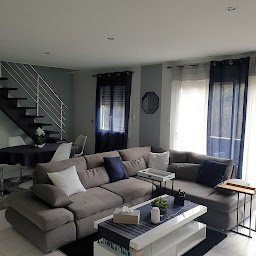 Photo n°26 de La dame qui peint à Margny-lès-Compiègne (Peintre en bâtiment)