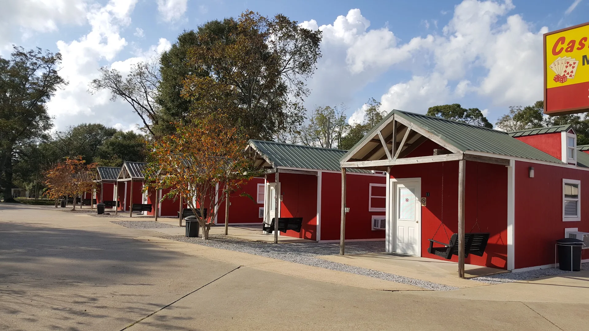 Casino Golf Cabins