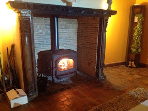 Photo n°9 de Action Energy - Poêles Cheminées Conseils à Trumilly (Chauffagiste)