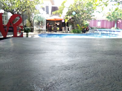 Photos of I Club Madiun