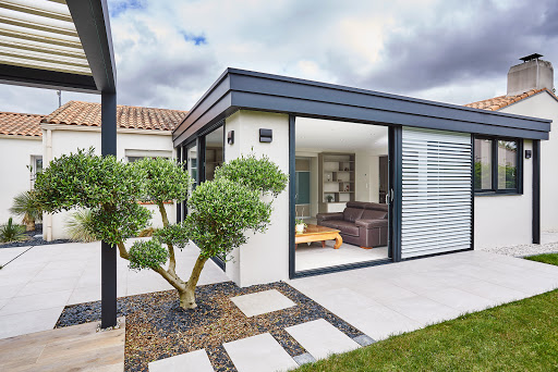Photo de Rénoval vérandas, extensions, pergolas et abris de piscine à Plœmeur (56270)