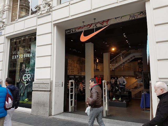 Nike Store