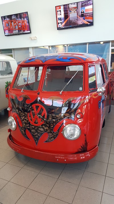 Photos of Gunther Volkswagen Delray Beach