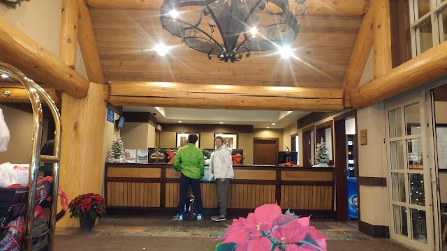 Coast Blackcomb Suites at Whistler