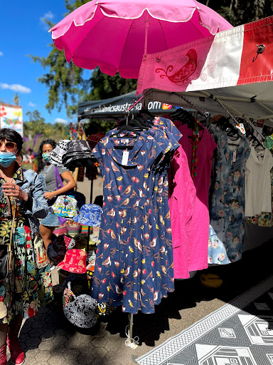 Riverside Sunday Market - Thumbnail