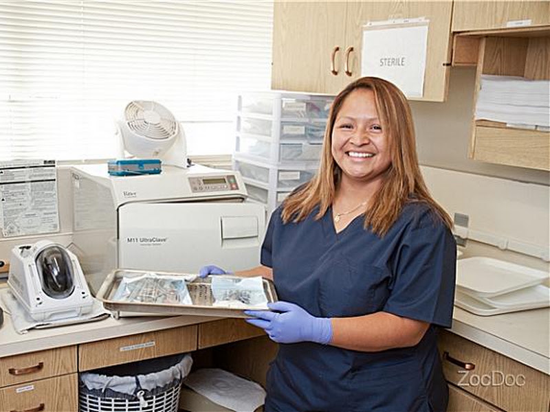Amazing Smiles LA - Patricia Arroyo DDS photo 3