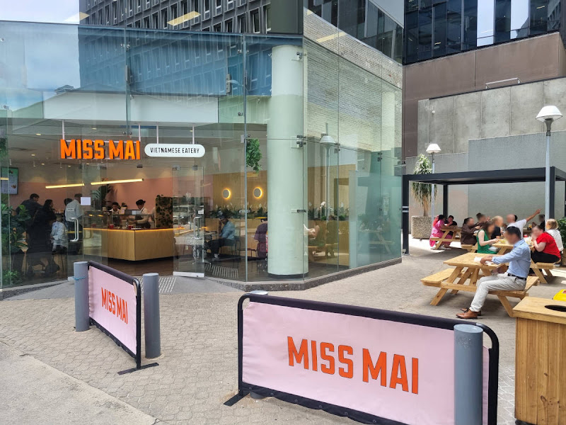 Miss Mai — photo