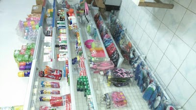 Photos of toko maxis brilink