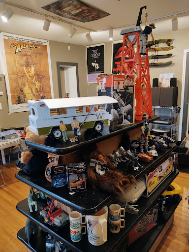 The Rec Room Vintage Collectibles - Thumbnail