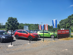 Photo n°4 de AUTO-CONNECT à Pamfou (Vendeur de voitures d'occasion)