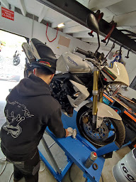 Photo n°22 de Teamgazzz58 à Toury-Lurcy (Magasin de motos)