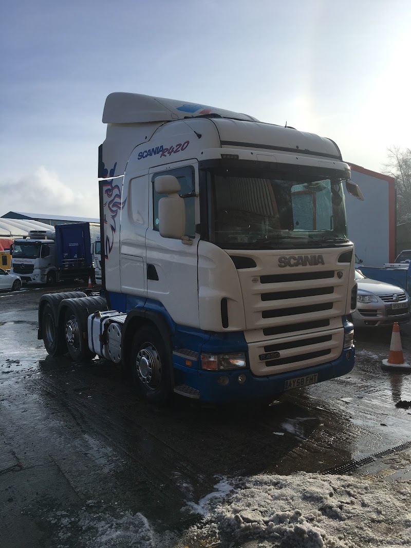 Mark Ashworth Transport Ltd photo 3