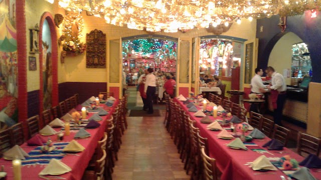 Mi Tierra Cafe y Panaderia