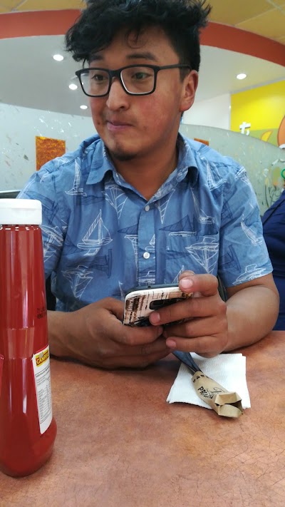 Photos of Pollo Campero Salam&aacute;